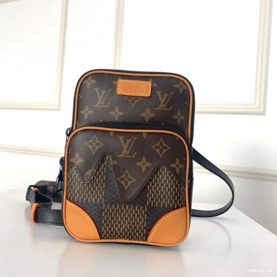 WIS LOUIS VUITTON SLING NIGO AMAZONE BAG 1018